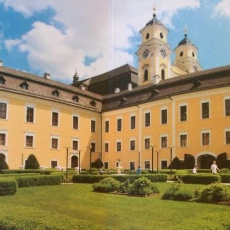 Wohnung Schloss モントゼー エクステリア 写真