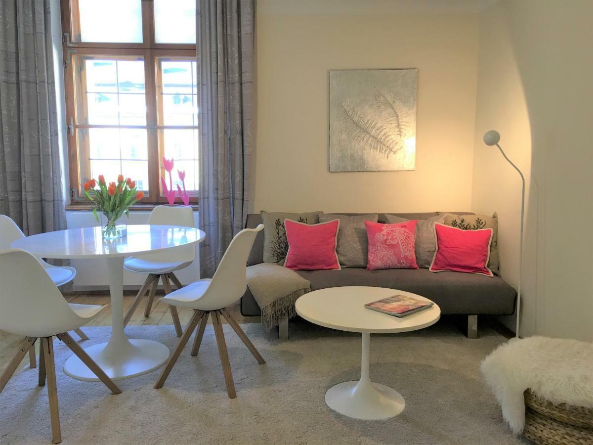 Wohnung Schloss モントゼー エクステリア 写真
